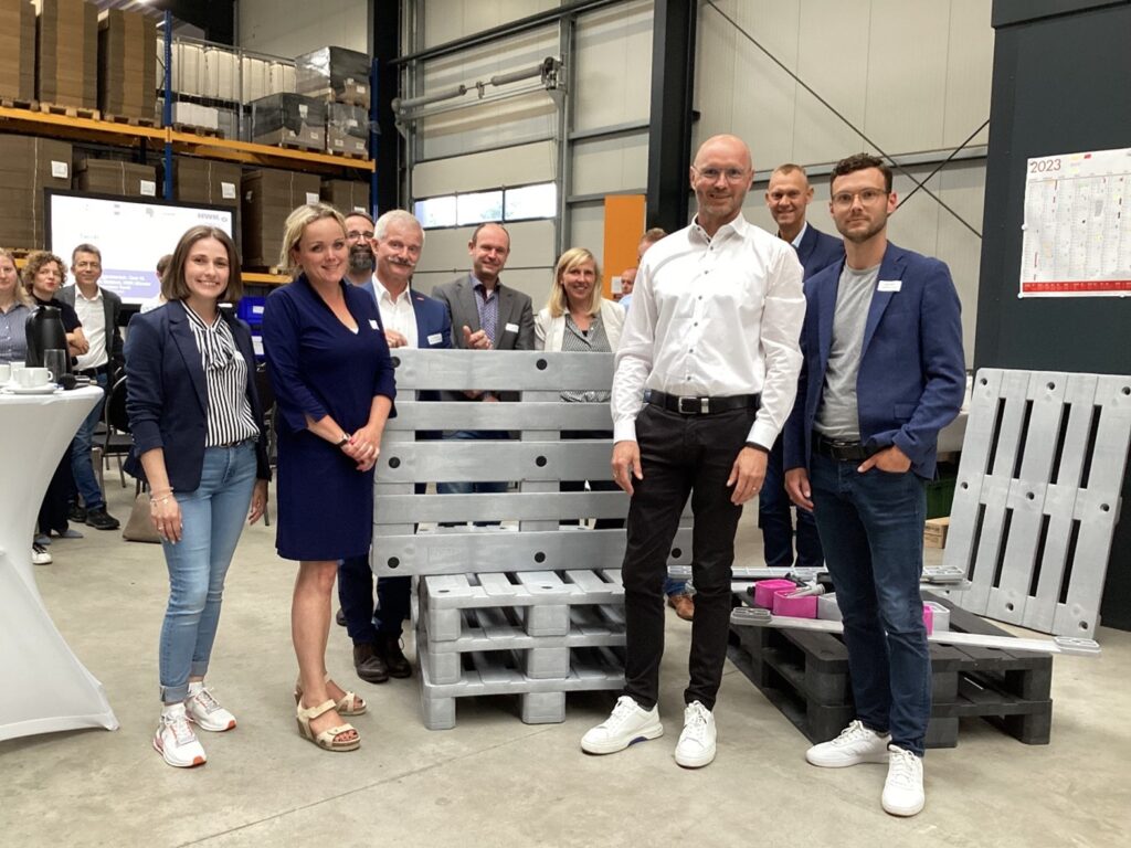 Foto: Kamer van Ambachten MΓΌnster met partners van Two4C